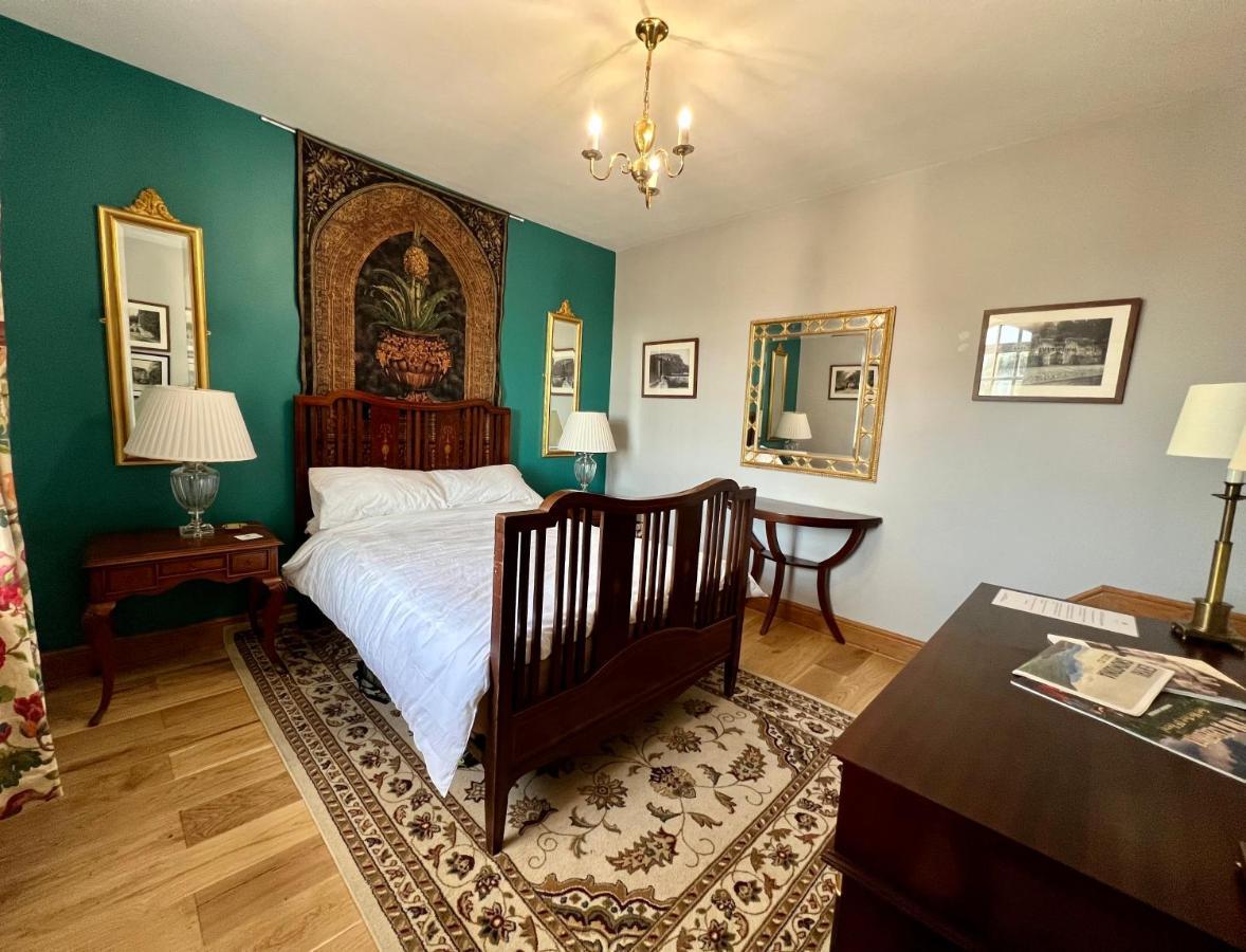 Tan-Yr-Ogo Gate Lodge, Gwrych Castle Llanddulas Dış mekan fotoğraf